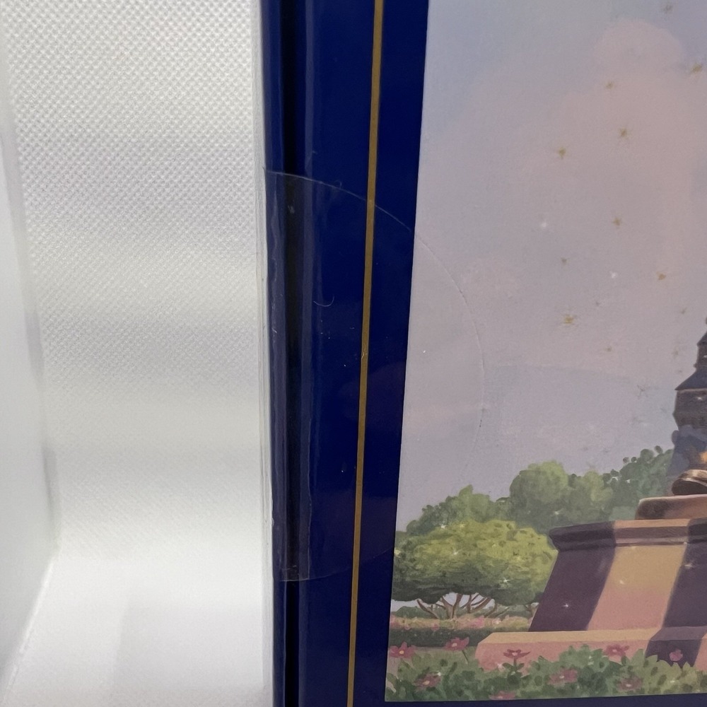 Disney World 50th Anniversary Partners Statue 1000 Pc Puzzle NIB Sealed - Picture 4 of 8